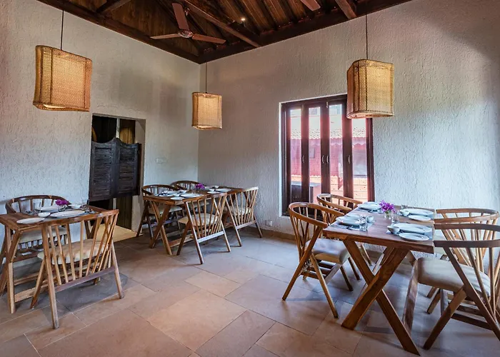 Saffronstays Athaang, Dapoli