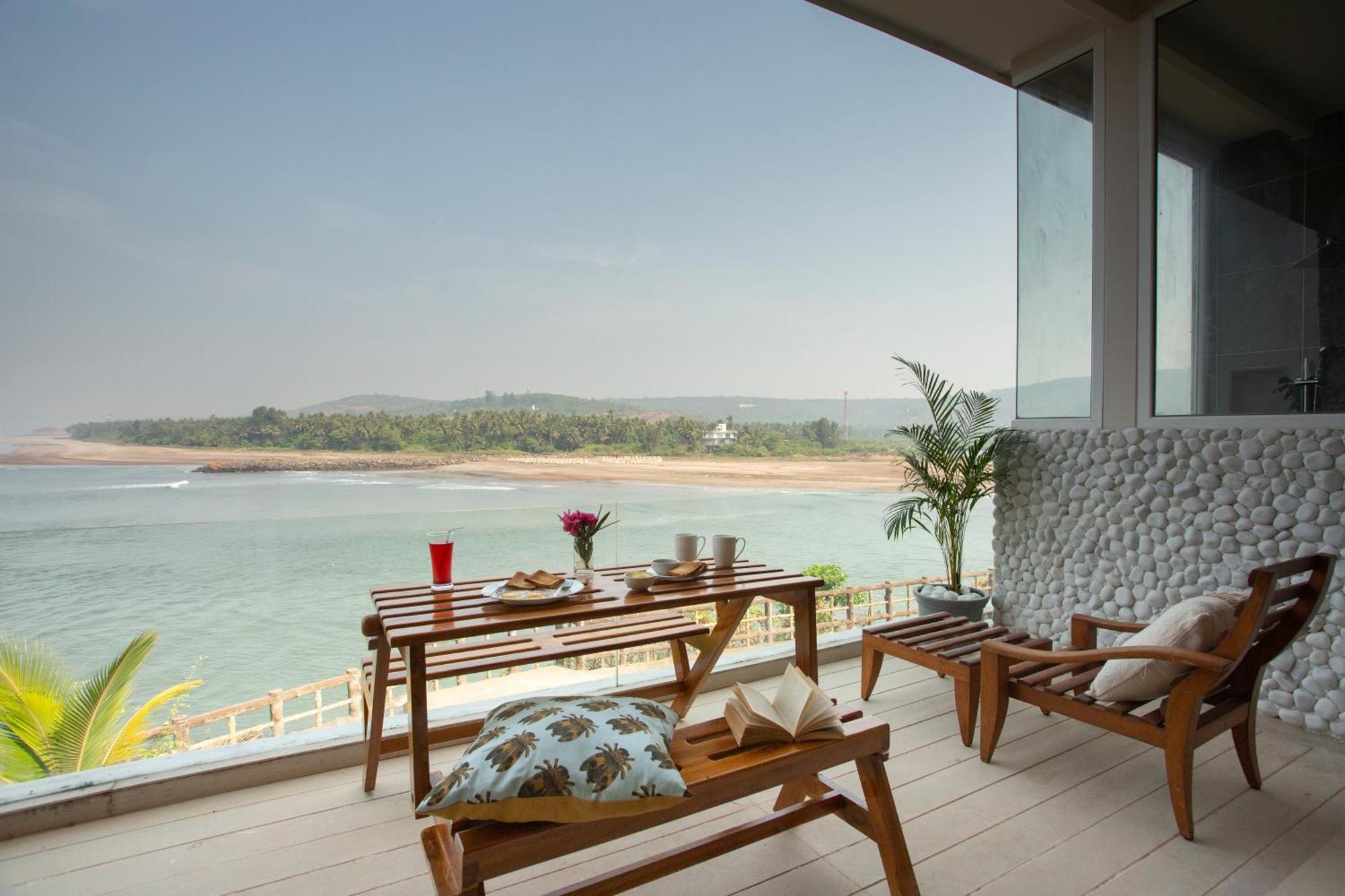 Saffronstays Athaang, Dapoli * Anjarle