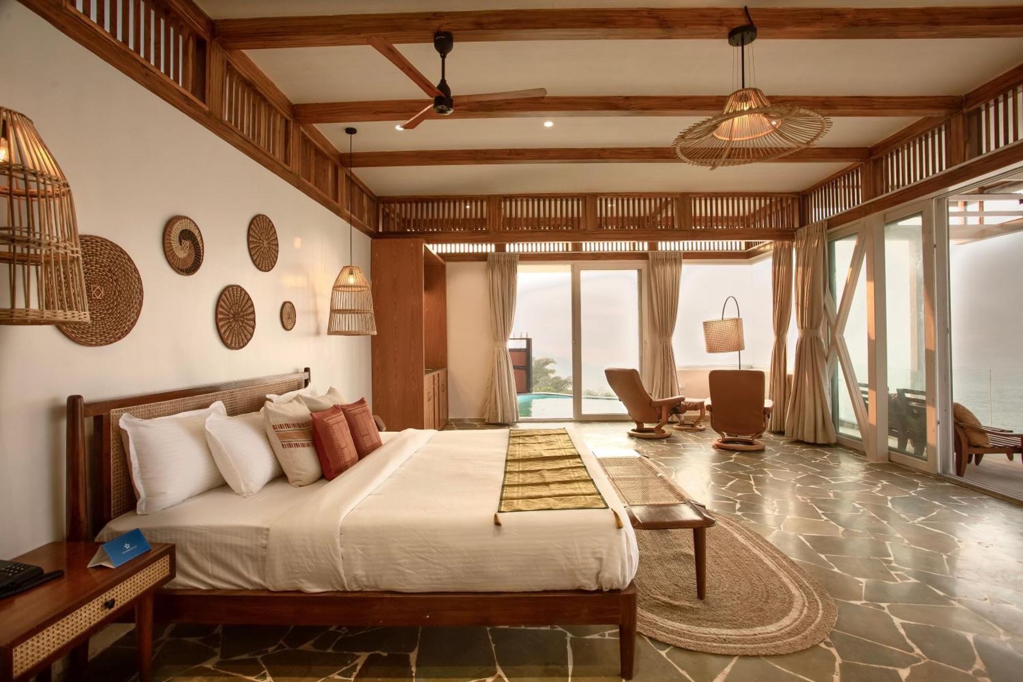 Saffronstays Athaang, Dapoli