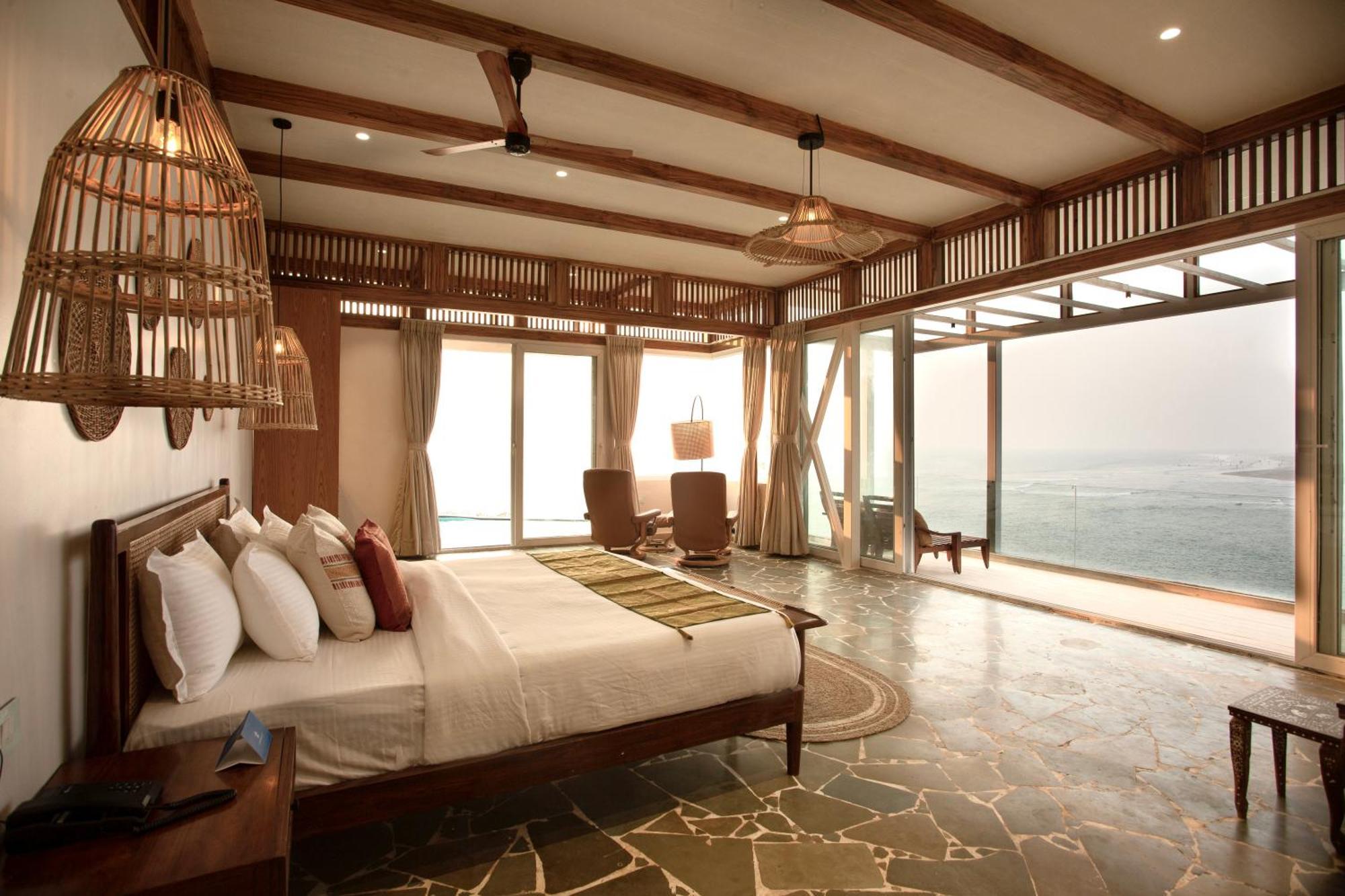 Saffronstays Athaang, Dapoli Anjarle