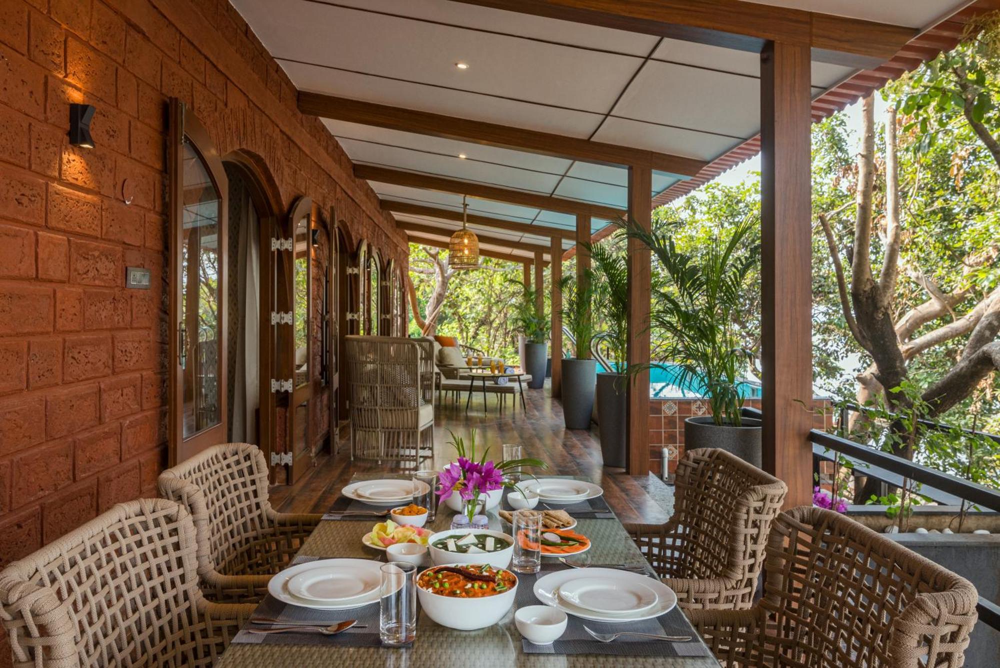Saffronstays Athaang, Dapoli