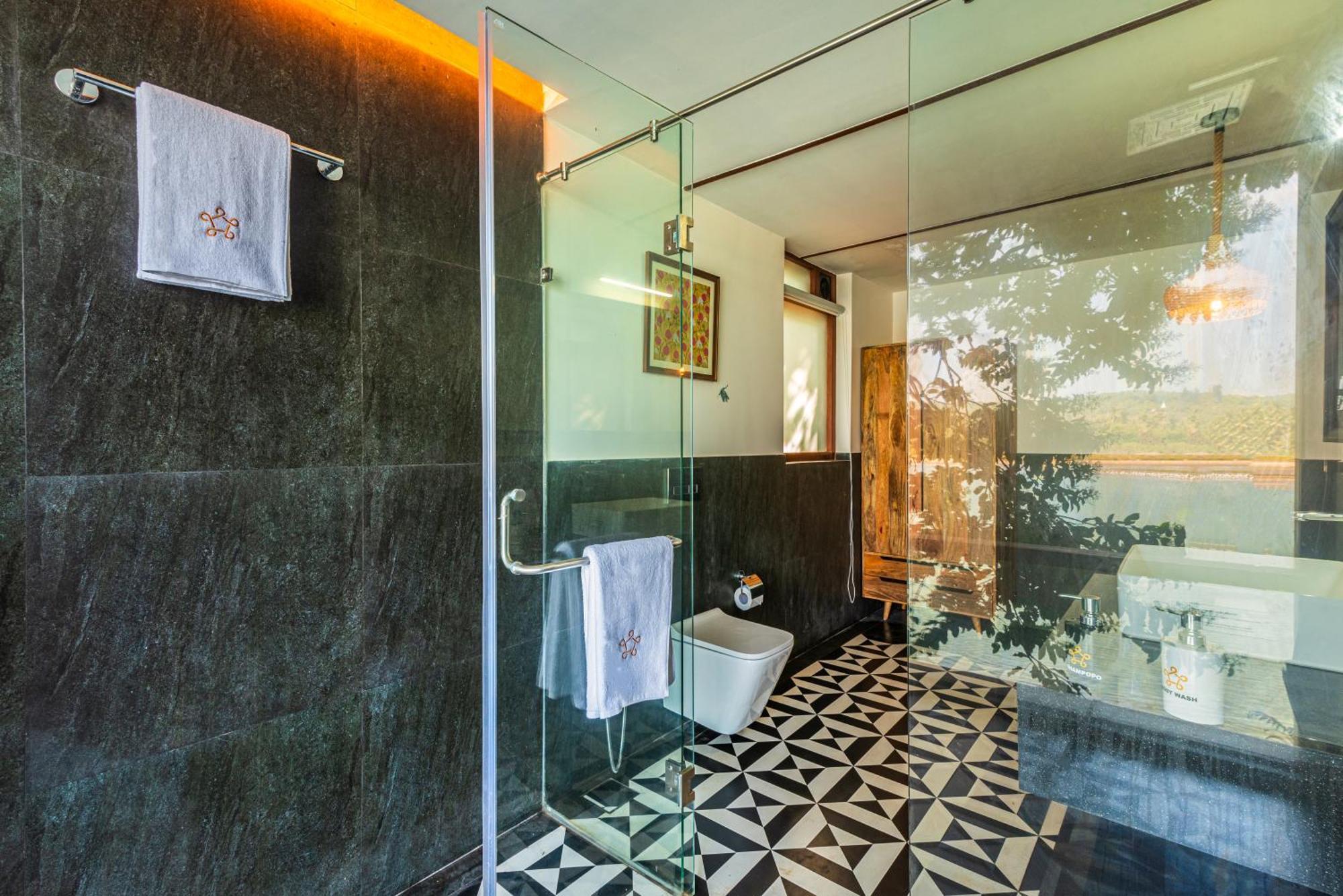 Saffronstays Athaang, Dapoli Anjarle